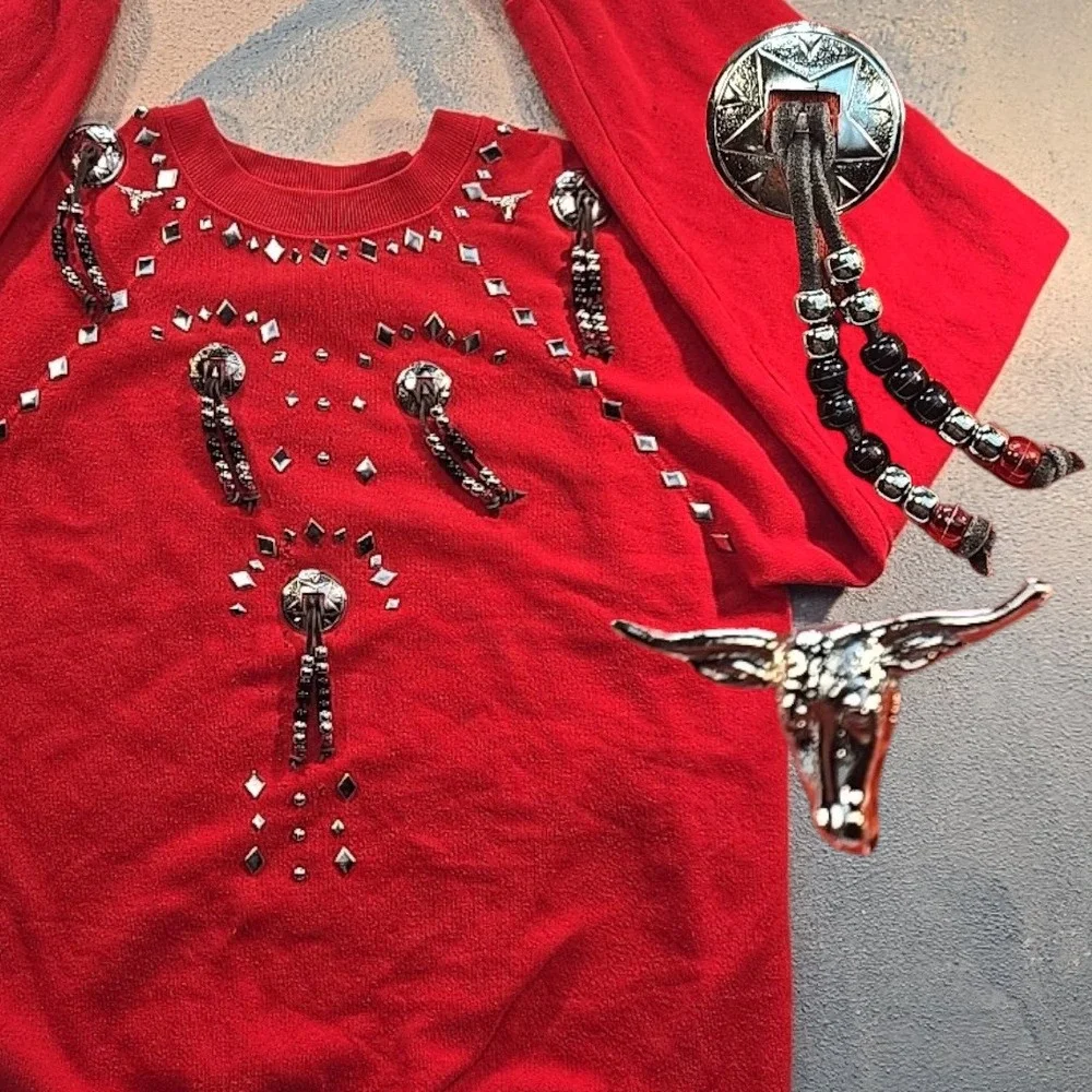 VTG Western Crewneck Red‎ Beaded Sweatshirt Longhorn Concho Studded USA 80s Sz M